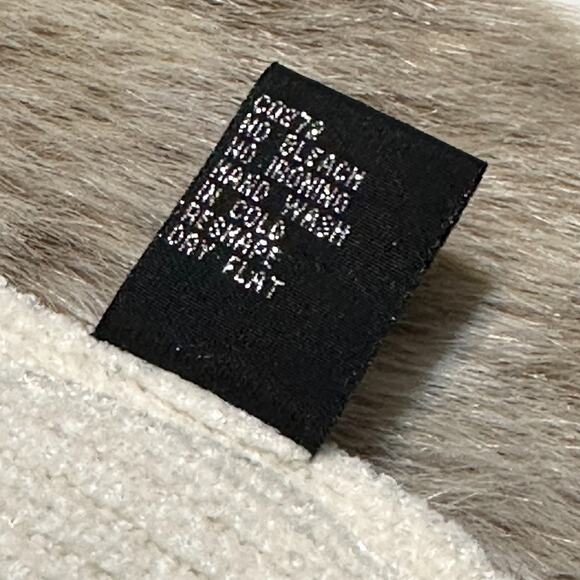 Lisa International Faux Fur Sweater Vest Size M Removable Collar Full Zip Chic - Picture 9 of 9